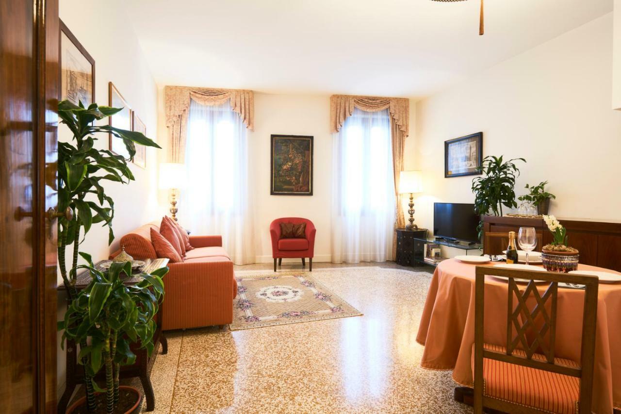 Holiday home Charming On Grand Canal *